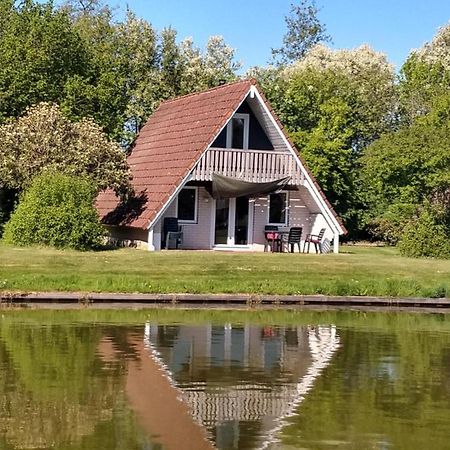 De Gouwe, 158 - Aan Visvijver, De Beste Visstek Gramsbergen 外观 照片